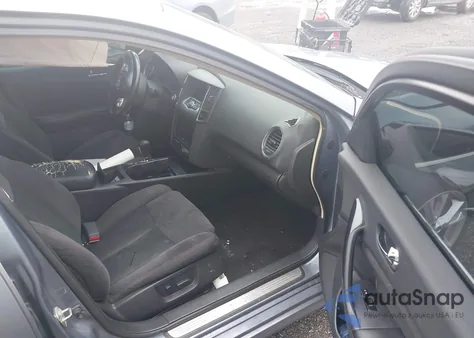 2012 Nissan Maxima 3.5 S z USA, uszkodzony, nr VIN 1N4AA5AP8CC842538